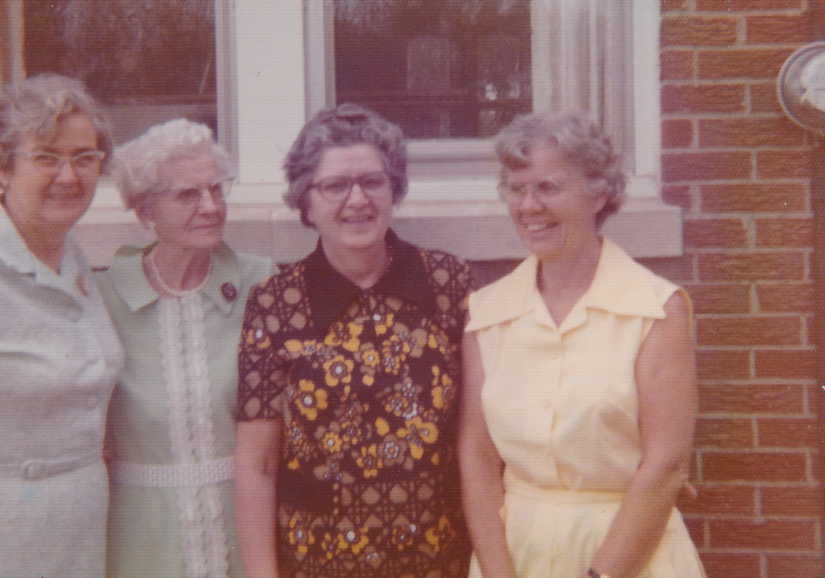 Simeon Frank Vining - Maggie Lena Farrow - Joyce, Lena, Helena, Agnes, May 1974
